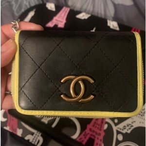 Chanel wallet